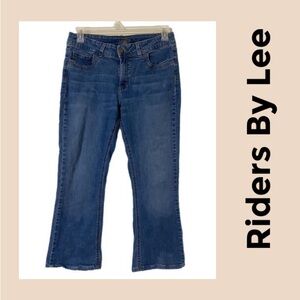 Women’s Cropped Jeans Size 12 Petite